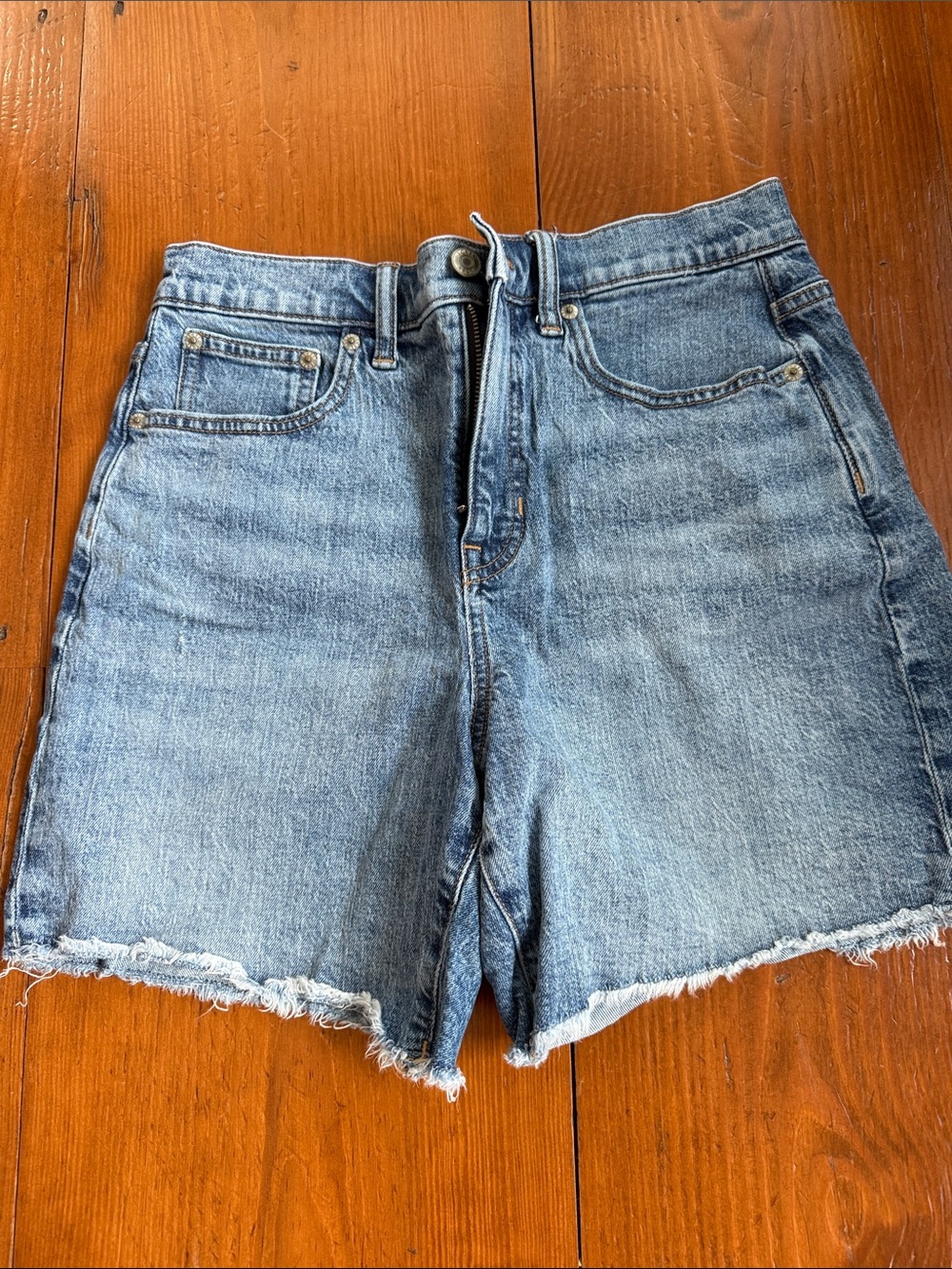 JCREW mid length shorts 27